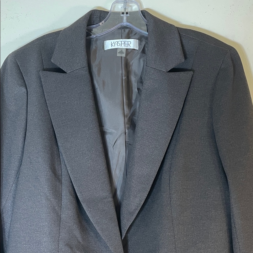 NWT. KASPER Chocolate Combo Classic Single Breast Zipper Cuff Blazer. 14 - Picture 5 of 14